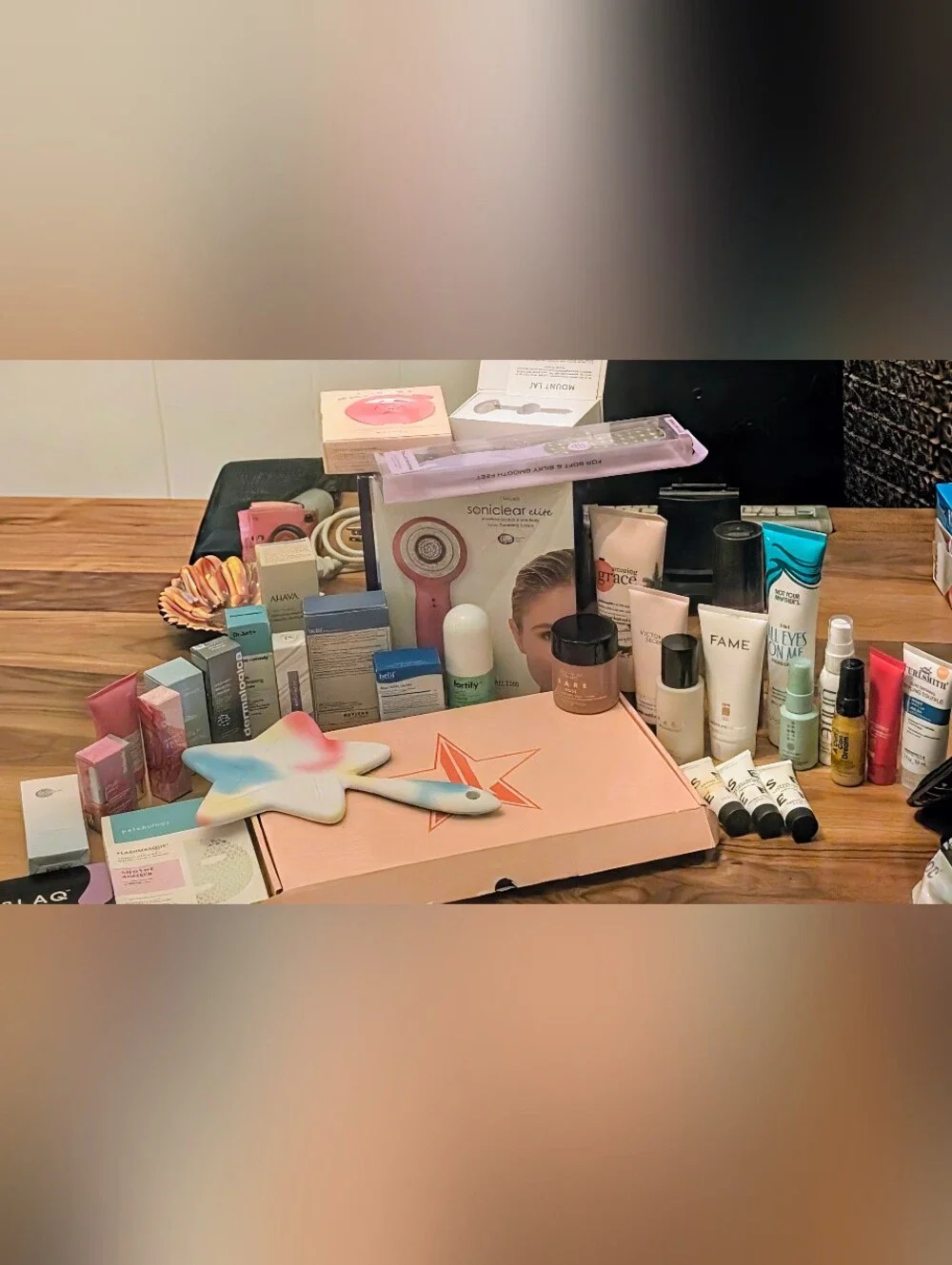 New High-end Surprise Beauty Bundle 12 To 15  Products 2x Value That You Pay